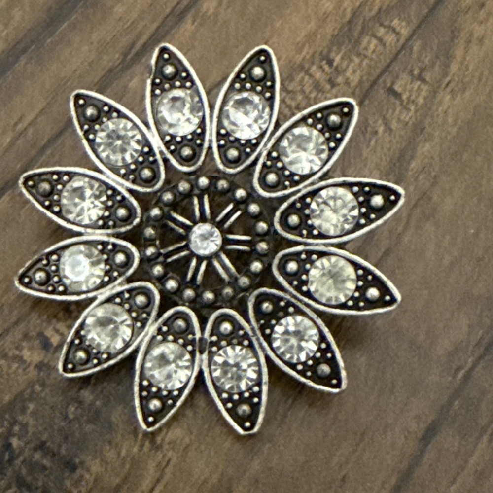 Vintage Silver Flower Pin Brooch Marcasite